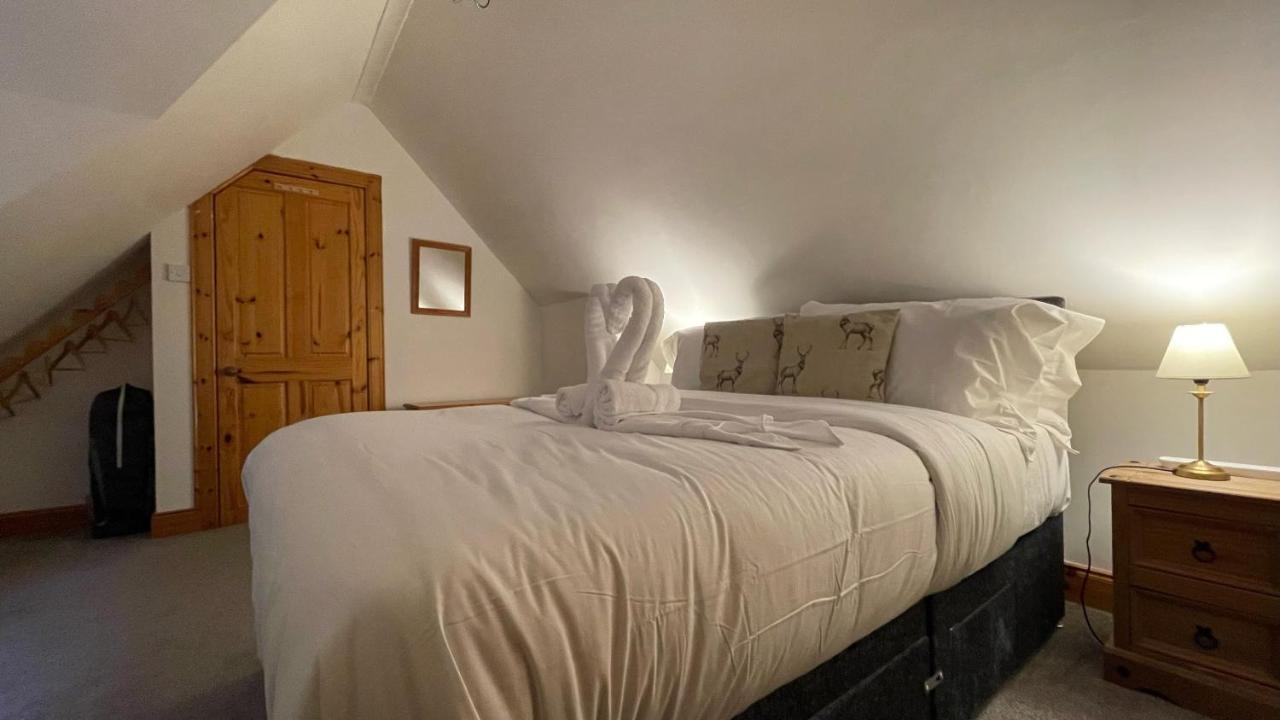 Kerrowdown Cottage-Self Catering For 4 In The Highlands Drumnadrochit Eksteriør billede