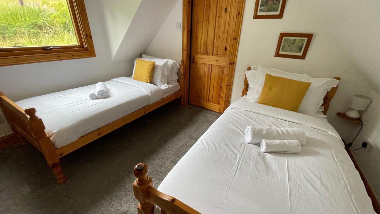 Kerrowdown Cottage-Self Catering For 4 In The Highlands Drumnadrochit Eksteriør billede