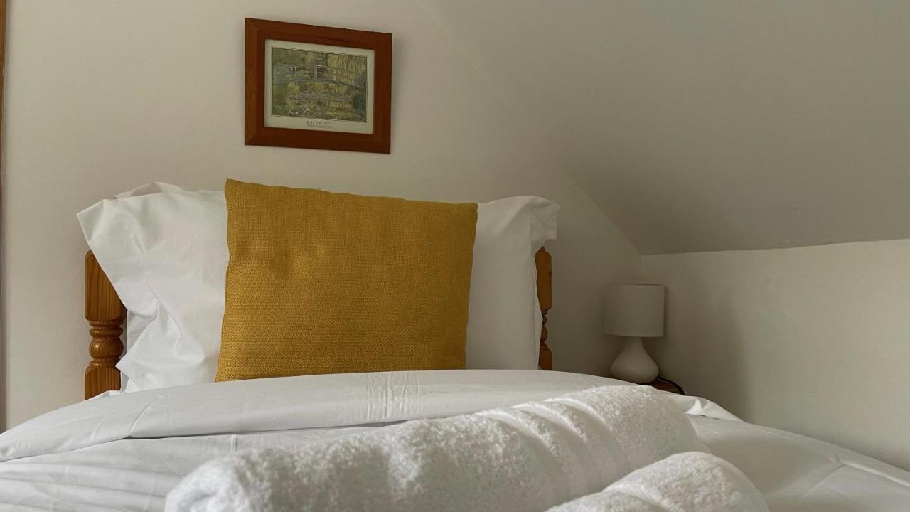 Kerrowdown Cottage-Self Catering For 4 In The Highlands Drumnadrochit Eksteriør billede